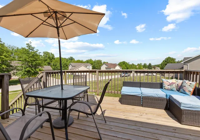 5th image of 2715 Palladin Cir, Portage, IN 46368 | MLS# 840124