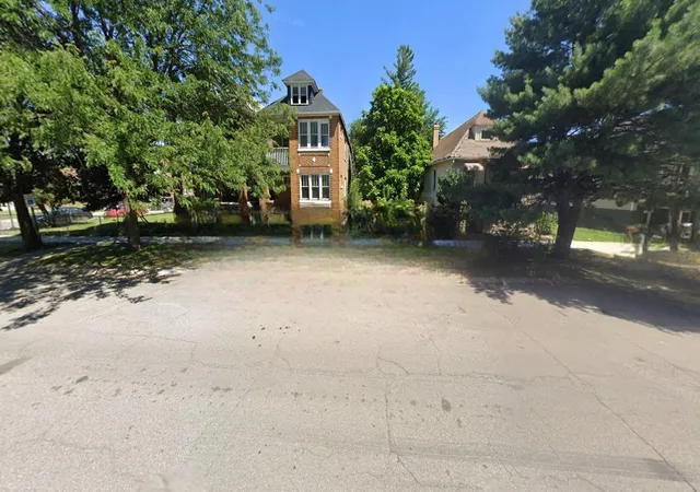 Homes for sale in East Chicago, IN | 916 W 151st St, East Chicago, IN 46312 | MLS# 840168