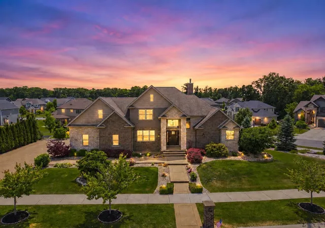 1st image of 863 Sylvia Ln, Crown Point, IN 46307 | MLS# 840783