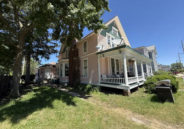 2nd image of 320 E 8th, Michigan City, IN 46360 | MLS# 840278