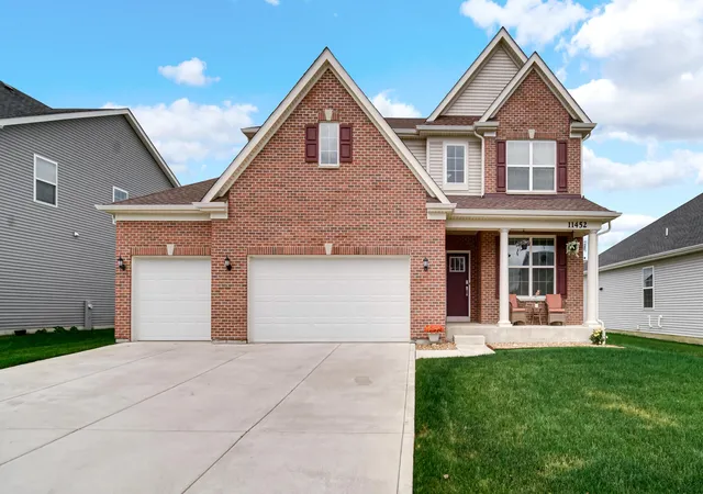 Homes for sale in Winfield, IN | 11452 Clyde Dr, Winfield, IN 46307 | MLS# 840501