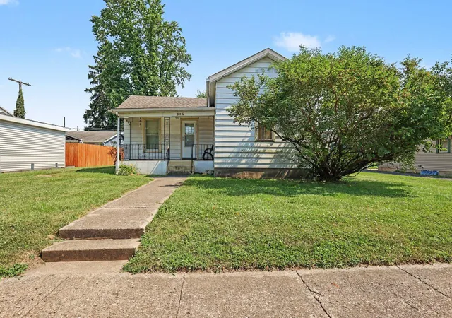 Photo 1 of Single family home for sale at 306 Oberreich St, La Porte, IN 46350 | MLS# 840370 | Listing updated on 2026-09-03
