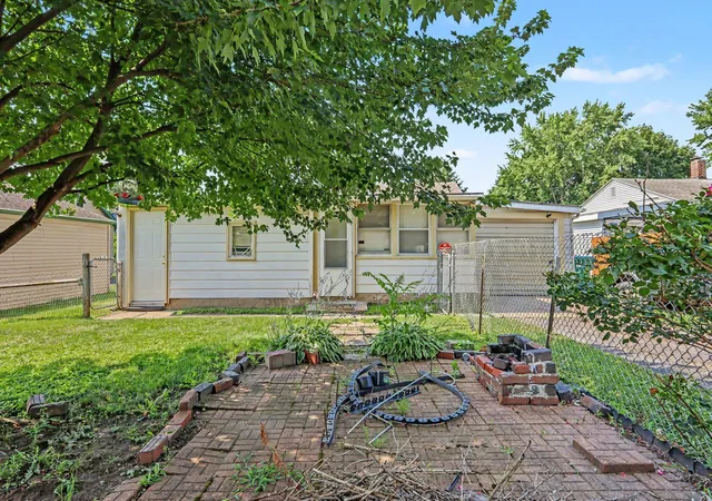 Photo 3 of Single family home for sale at 306 Oberreich St, La Porte, IN 46350 | MLS# 840370 | Listing updated on 2026-09-03