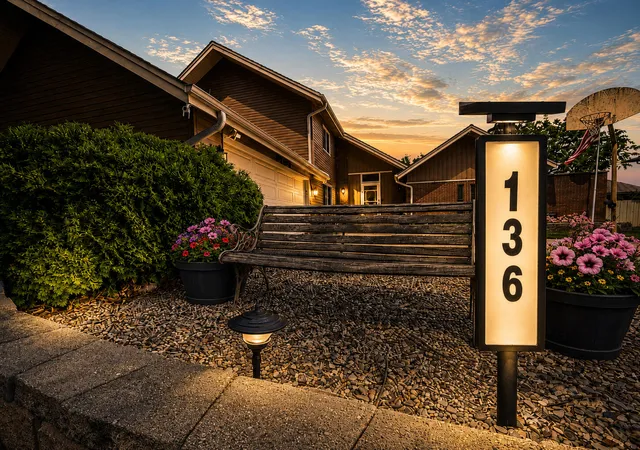 image of 136 Sorrento Dr, Schererville, IN 46375 | MLS# 840311