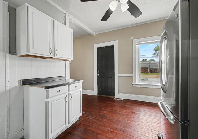 5th image of 1137 W 25Th Ave, Gary, IN 46407 | MLS# 840313