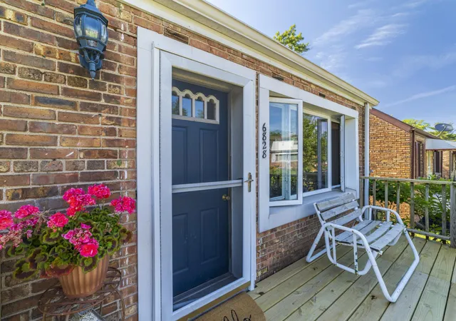 3rd image of 6828 Schneider Ave, Hammond, IN 46323 | MLS# 840456