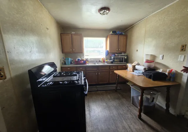 4th image of 2420 E 35Th Ave, Lake Station, IN 46405 | MLS# 843299