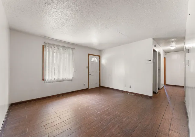 Photo 3 of Single family home for sale at 1021 Hamilton Pl, Gary, IN 46403 | MLS# 840328 | Listing updated on 2026-09-22