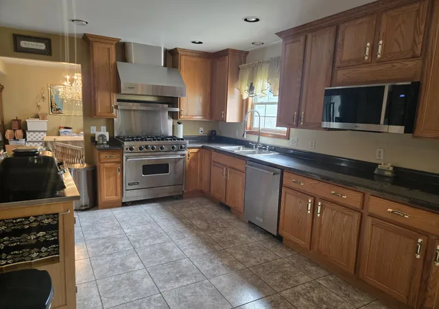 3rd image of 5691 Dove Dale Ave, Portage, IN 46368 | MLS# 840344