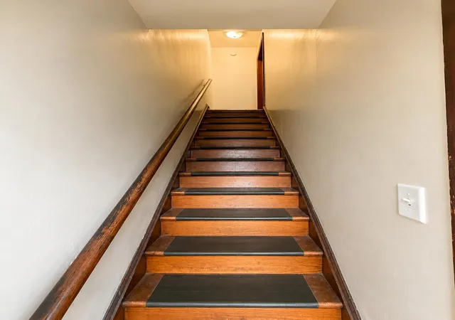 4th image of 4319 Towle Ave, Hammond, IN 46327 | MLS# 840387