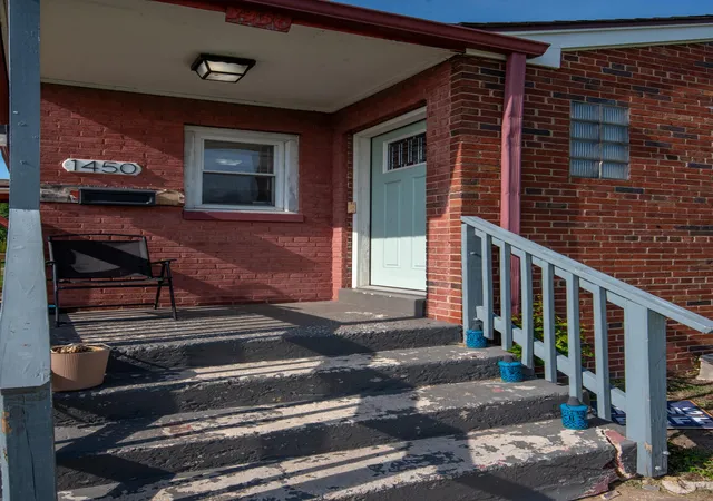 24th image of 1450 W 35th Ave, Gary, IN 46408 | MLS# 840401