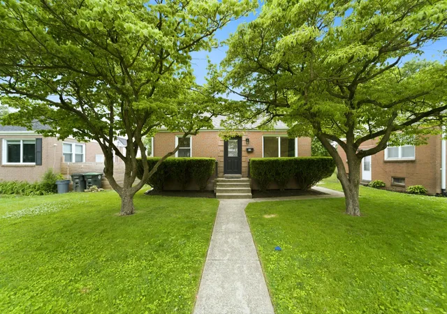 25th image of 340 N California St, Hobart, IN 46342 | MLS# 840442