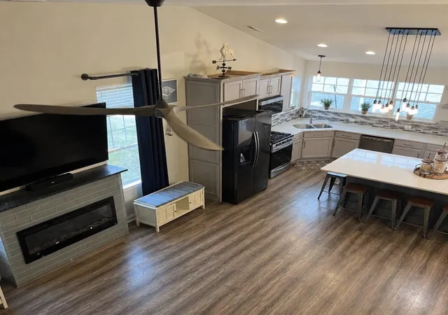 3rd image of 6111 S Dune Harbor Dr, Portage, IN 46368 | MLS# 840429