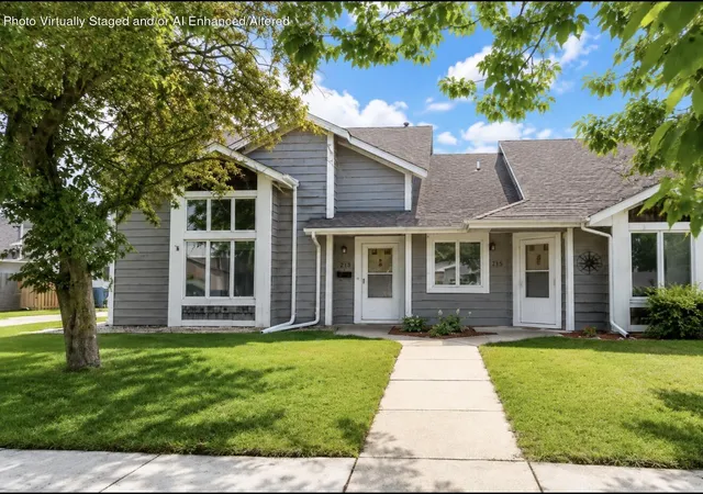 1st image of 213 Clinton St, Lowell, IN 46356 | MLS# 840546