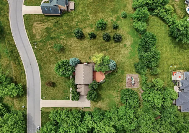 3rd image of 568 Shatz Dr N, Valparaiso, IN 46385 | MLS# 840488