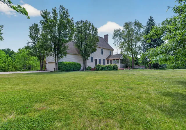 5th image of 568 Shatz Dr N, Valparaiso, IN 46385 | MLS# 840488