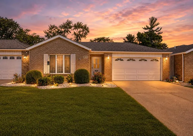 2nd image of 400 Commanche Dr, Lowell, IN 46356 | MLS# 842299
