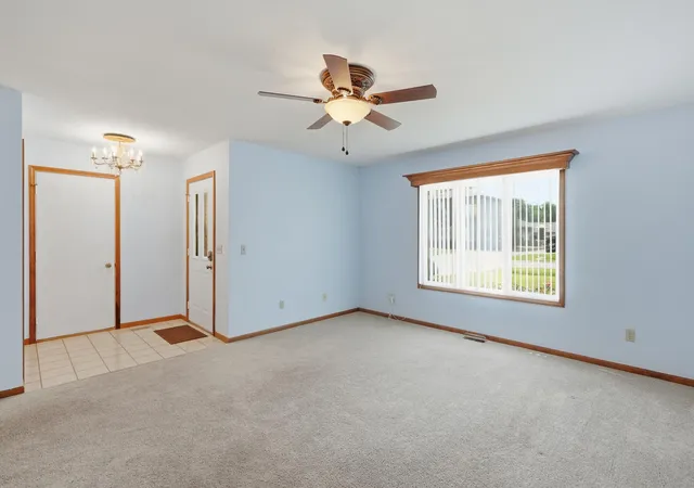 4th image of 400 Commanche Dr, Lowell, IN 46356 | MLS# 842299