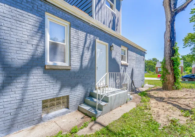 4th image of 4600 Buchanan St, Gary, IN 46408 | MLS# 840903