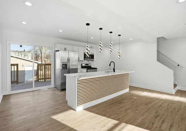 5th image of 1039 Lane St, Gary, IN 46404 | MLS# 840531