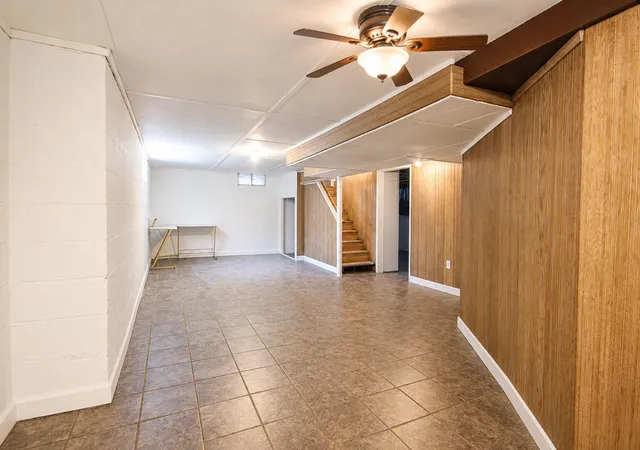 27th image of 3776 Buchanan St, Gary, IN 46408 | MLS# 840654