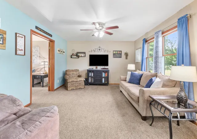 4th image of 889 Rustic Acres Ln, Hebron, IN 46341 | MLS# 840534