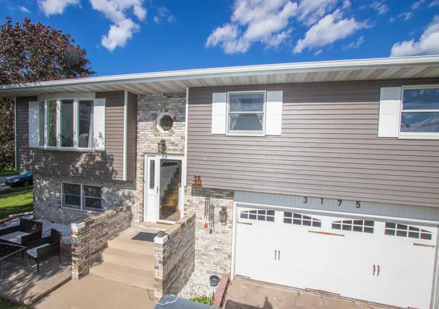 Photo 4 of Sale Pending at 3175 Macon St, Portage, IN 46368 | MLS# 840669 | Listing updated on 2026-07-21