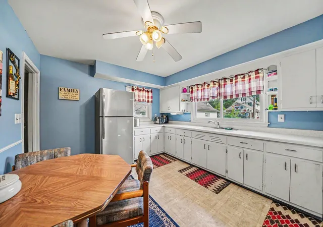 Homes for sale in La Porte, IN | 805 Division St, La Porte, IN 46350 | MLS# 840613