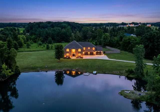 3rd image of 278 N 755 W, Hobart, IN 46342 | MLS# 841164