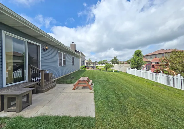 Homes for sale in Cedar Lake, IN | 10022 W 128Th Ln, Cedar Lake, IN 46303 | MLS# 840671