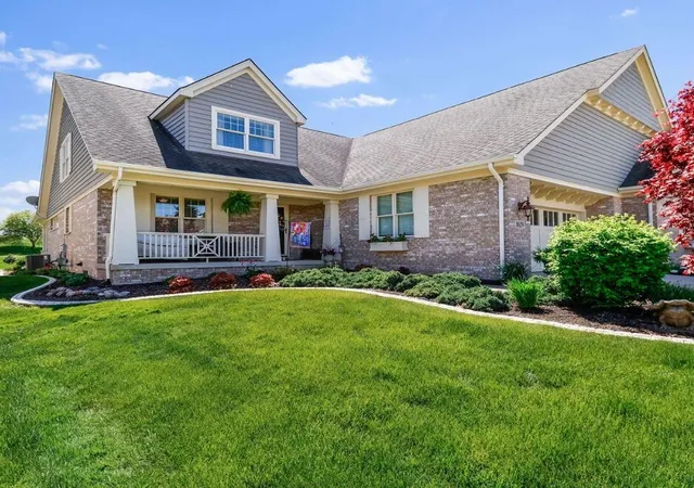 1st image of 1029 Sterling Ct, Crown Point, IN 46307 | MLS# 840680