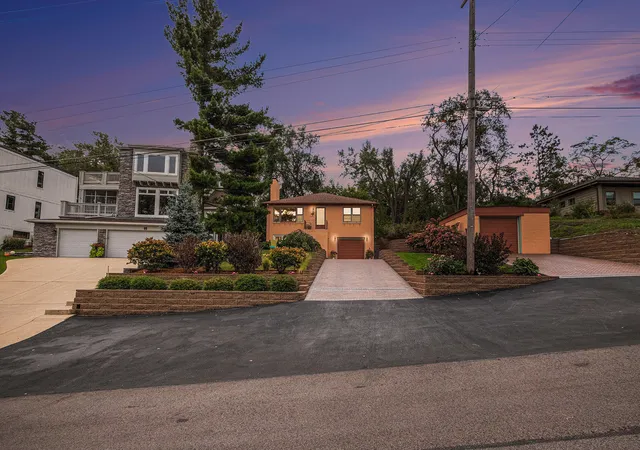 1st image of 101 Shore Dr, Portage, IN 46368 | MLS# 840696
