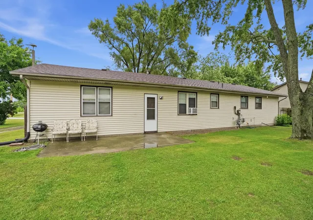 Photo 3 of Single family home for sale at 9978 N 388 West, Lake Village, IN 46349 | MLS# 840710 | Listing updated on 2026-08-22