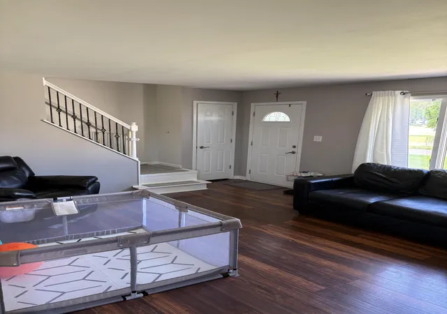 Homes for sale in Schererville, IN | 216 Plum Creek Dr #3, Schererville, IN 46375 | MLS# 840952