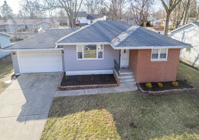 Photo 1 of Single family home for sale at 9380 Mckinley St, Crown Point, IN 46307 | MLS# 840723 | Listing updated on 2026-09-04