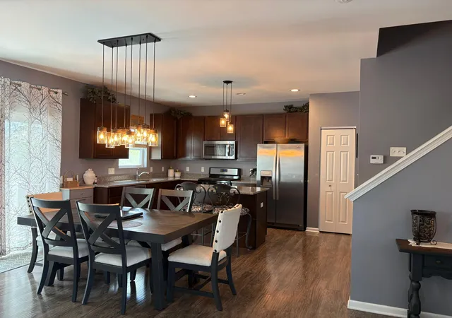 2nd image of 2155 W 129th Ave, Crown Point, IN 46307 | MLS# 840737