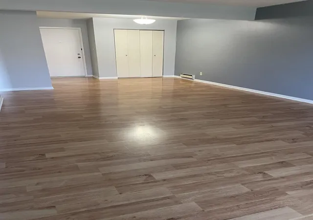3rd image of 10047 Kennedy Ave #2b, Highland, IN 46322 | MLS# 840758