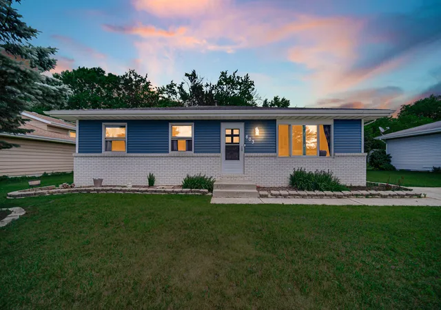 Homes for sale in Hebron, IN | 603 Aspen St, Hebron, IN 46341 | MLS# 840766