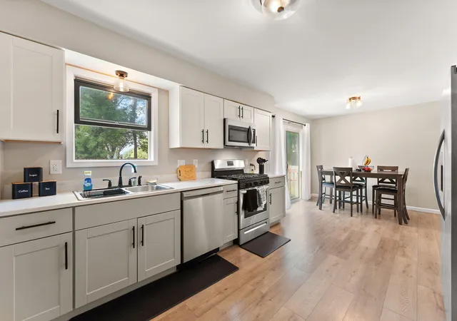 Photo 4 of Single family home for sale at 1318 Whippoorwill Rd, Valparaiso, IN 46383 | MLS# 840904 | Listing updated on 2026-08-28