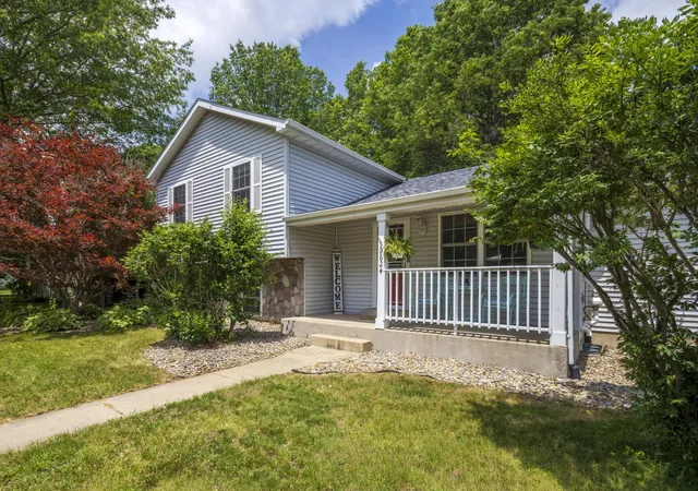 2nd image of 3624 Fairway Dr, Chesterton, IN 46304 | MLS# 840771