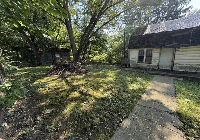 3rd image of 7674 N South Bend, New Carlisle, IN 46552 | MLS# 840775
