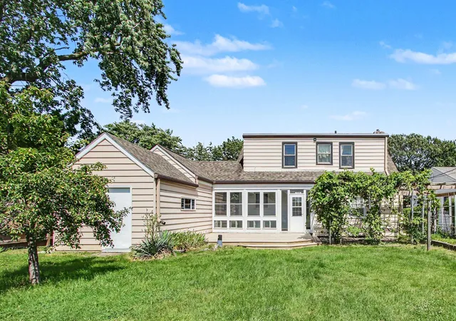 Homes for sale in Hammond, IN | 7024 Magoun Ave, Hammond, IN 46324 | MLS# 841607
