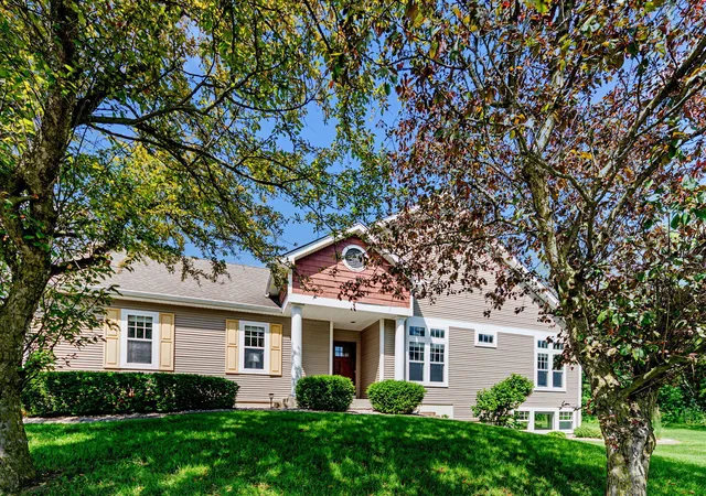 Photo 1 of Sale Pending at 5602 Coryana Dr, Valparaiso, IN 46383 | MLS# 840865 | Listing updated on 2026-08-31