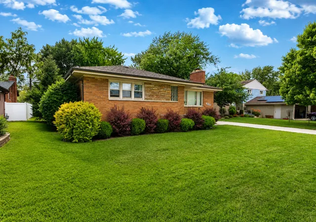 4th image of 8040 Jefferson Ave, Munster, IN 46321 | MLS# 840767