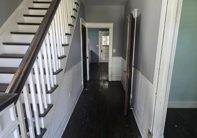 3rd image of 437 Jackson St, Gary, IN 46402 | MLS# 840787