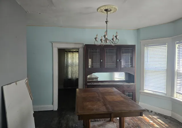 4th image of 437 Jackson St, Gary, IN 46402 | MLS# 840787