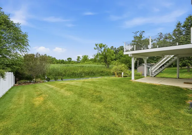 4th image of 1587 Brackenbury Ln, Crown Point, IN 46307 | MLS# 842914