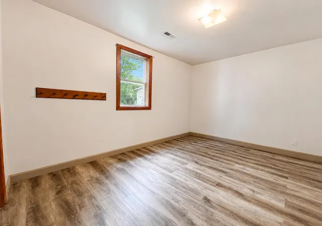 Photo 4 of House for sale at 6290 S State Rd 10, Knox, IN 46534 | MLS# 840790 | Listing updated on 2026-06-17