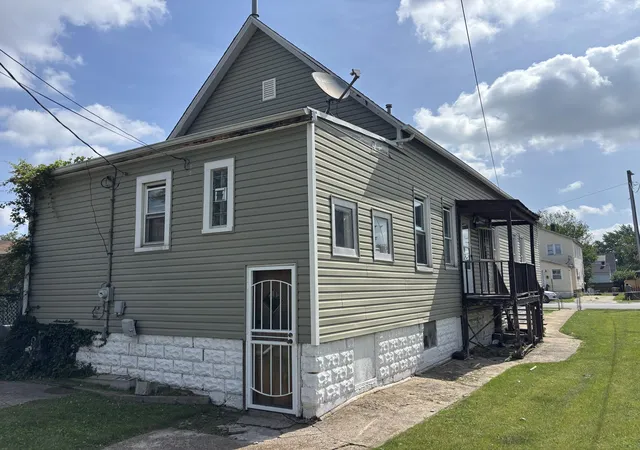 Homes for sale in East Chicago, IN | 4856 Carey St, East Chicago, IN 46312 | MLS# 840878