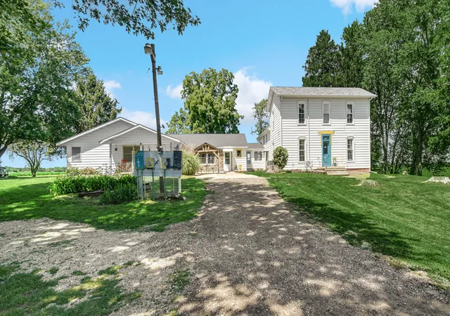 1st image of 147 E 50 S, Valparaiso, IN 46383 | MLS# 841207
